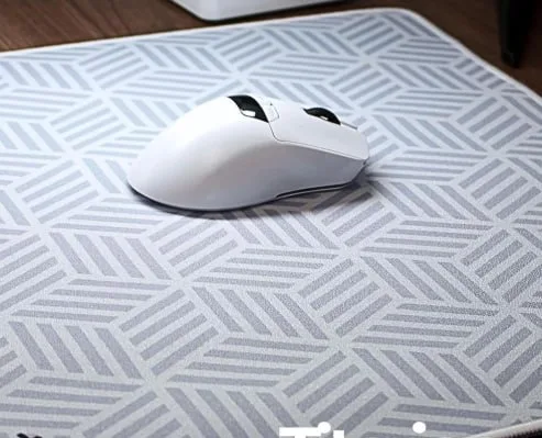 Amazon  ShopBorges - Mouse Pad Gamer APEX CONTROL SOFT Profissional 49x42 Preto Branco Ergonômico Costura Baixa Titorion Preto
